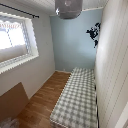 Skjelnanvegen 24 * Lii